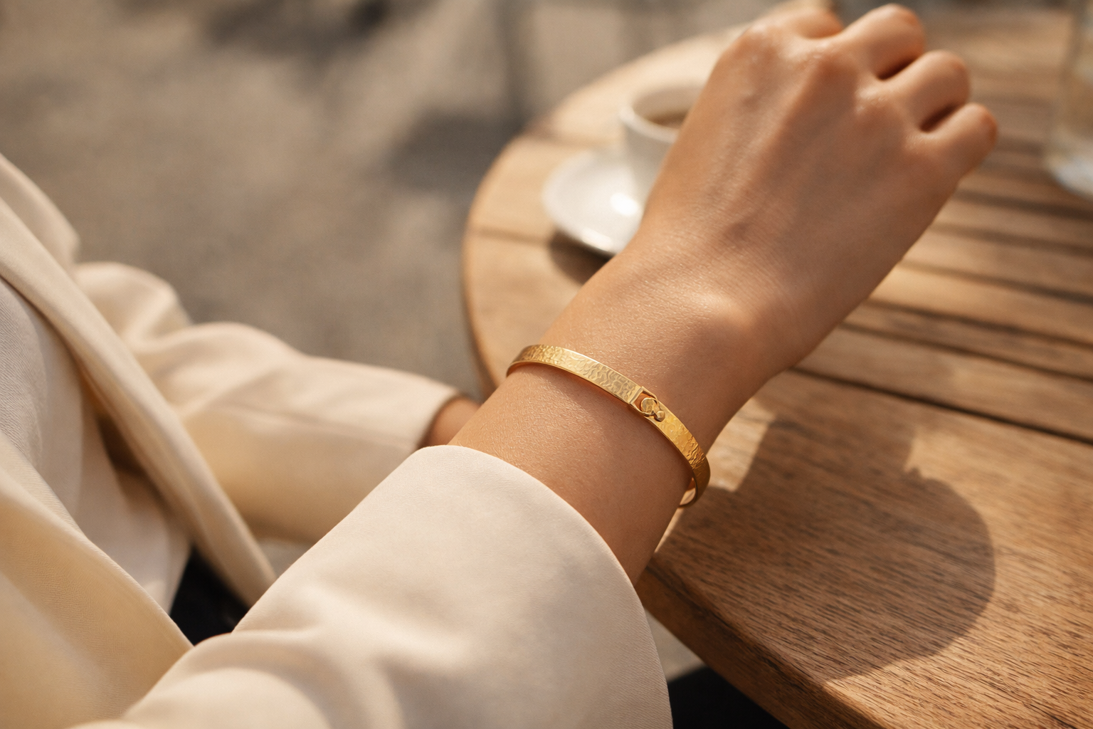 Virela Kelepçe Bileklik